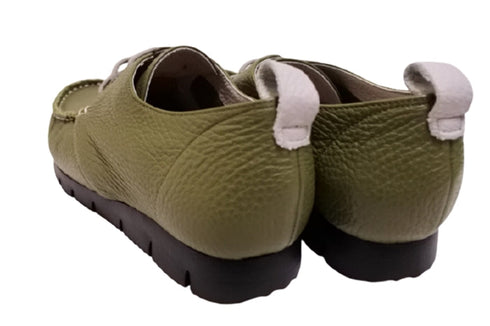 【arui_toe 3955BL カーキ】本革コンフォートモカシンデッキシューズ